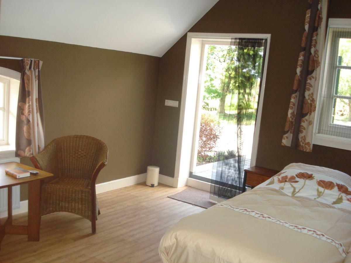 Apud Nos Domi Aparthotel Polsbroek Екстериор снимка